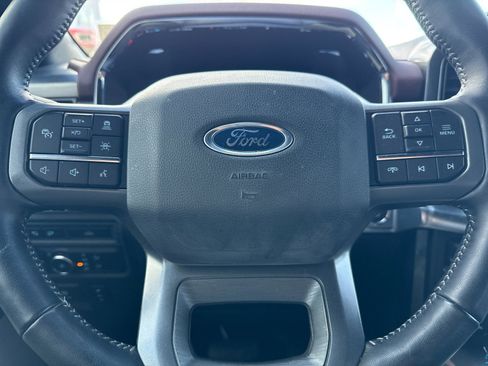 Used 2022 Ford F150 Lariat w/ Equipment Group 502A High image 26