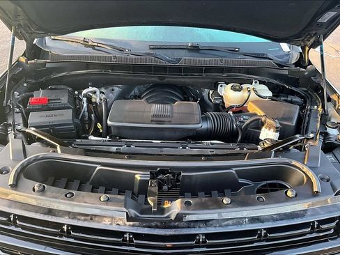 Used 2023 Chevrolet Tahoe RST AWD/4WD image 33