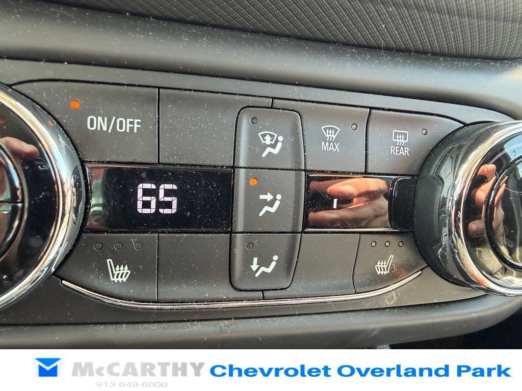 Used 2022 Chevrolet TrailBlazer LT w/ Convenience Package FWD image 15
