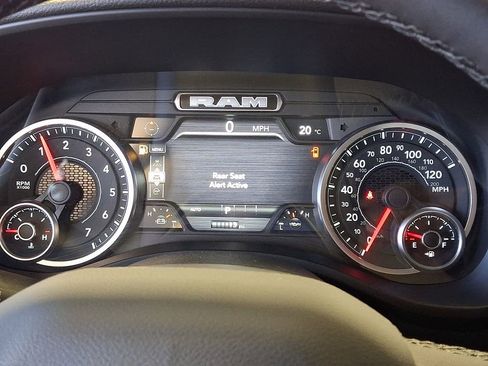 New 2026 RAM 1500 Big Horn AWD/4WD image 18