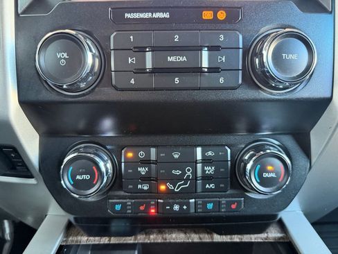 Used 2019 Ford F250 Lariat image 43