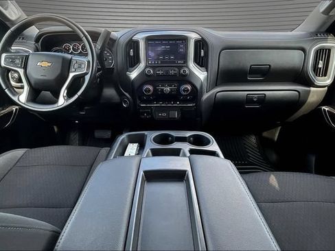Used 2022 Chevrolet Silverado 1500 LT w/ LPO, Dark Essentials Package AWD/4WD image 8