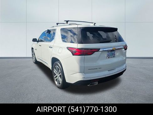 Certified 2023 Chevrolet Traverse High Country AWD/4WD image 3