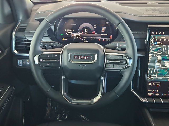 Used 2025 GMC Acadia Elevation w/ Elevation Premium Package FWD image 12