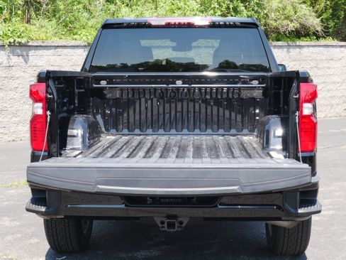 Certified 2024 Chevrolet Silverado 1500 Custom AWD/4WD image 6