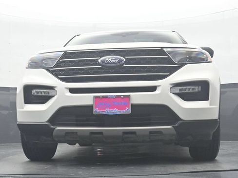 Used 2022 Ford Explorer XLT w/ Equipment Group 202A RWD image 27