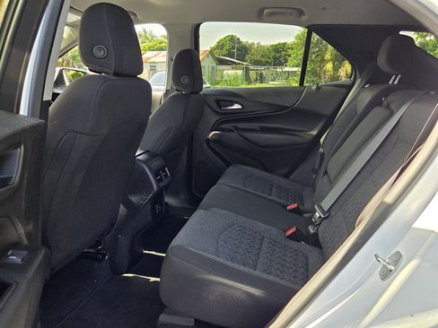 Used 2023 Chevrolet Equinox LT FWD image 10