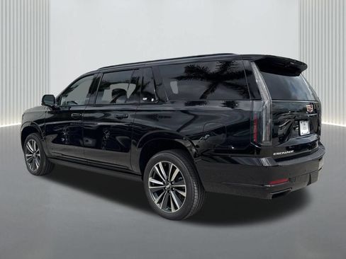 New 2026 Cadillac Escalade ESV Sport AWD/4WD image 7