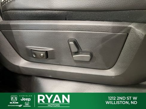 New 2026 RAM 2500 Laramie w/ Night Edition AWD/4WD image 38