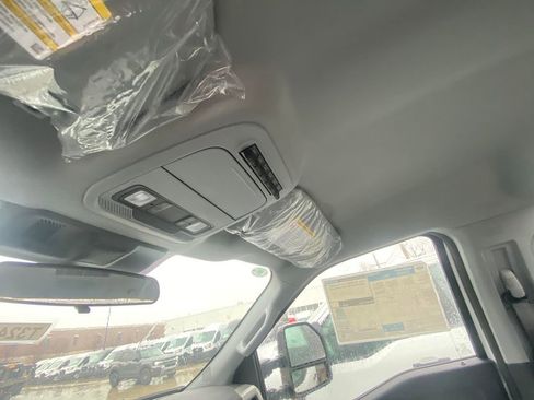 New 2025 Ford F450 XL image 2