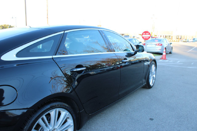 Used 2012 Jaguar XJ L RWD image 44