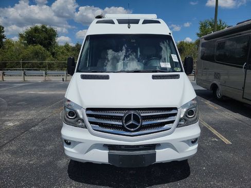 Used 2017 Mercedes-Benz Sprinter 3500 image 6