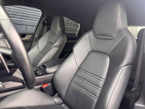 Certified 2024 Porsche Cayenne Turbo GT image 18