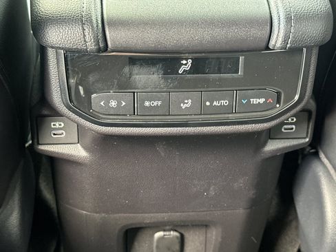 New 2026 Toyota Grand Highlander XLE image 15