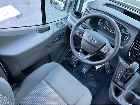 Used 2024 Ford Transit 350 XLT image 13