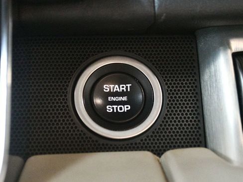 Used 2019 Land Rover Range Rover Supercharged image 77