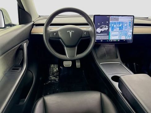 Used 2022 Tesla Model Y Performance AWD/4WD image 22