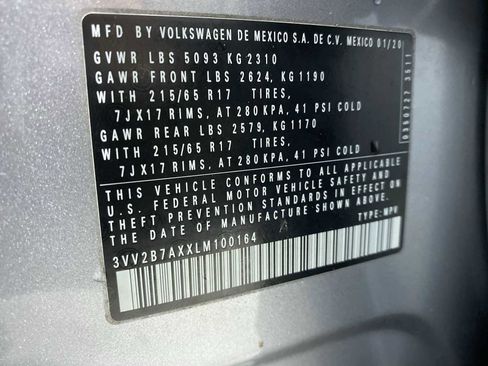 Used 2020 Volkswagen Tiguan SE w/ Panoramic Sunroof Package image 21