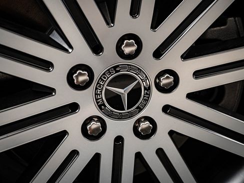 New 2026 Mercedes-Benz GLE 350 4MATIC image 9