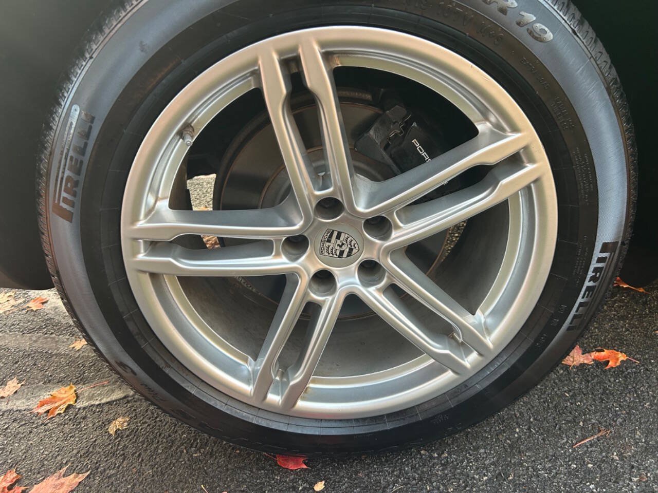 Used 2019 Porsche Macan AWD/4WD image 47