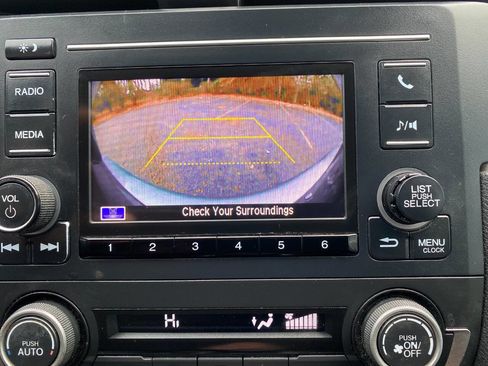 Used 2019 Honda Civic LX image 24