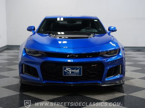 Used 2018 Chevrolet Camaro ZL1 RWD image 18