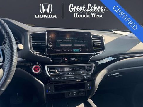 Used 2024 Honda Ridgeline Black Edition image 11