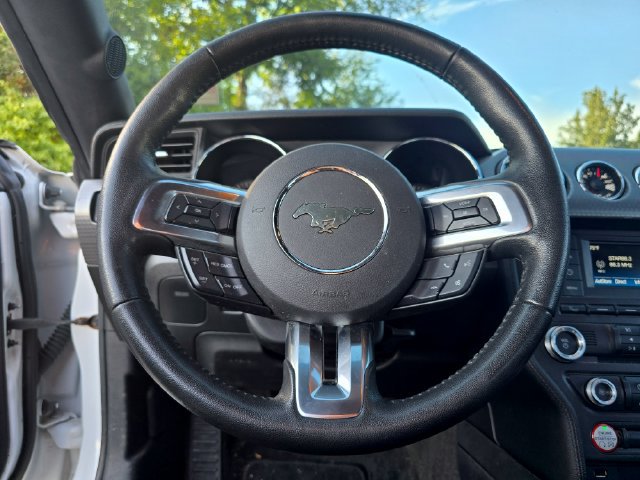 Used 2017 Ford Mustang GT w/ GT Performance Package RWD image 17