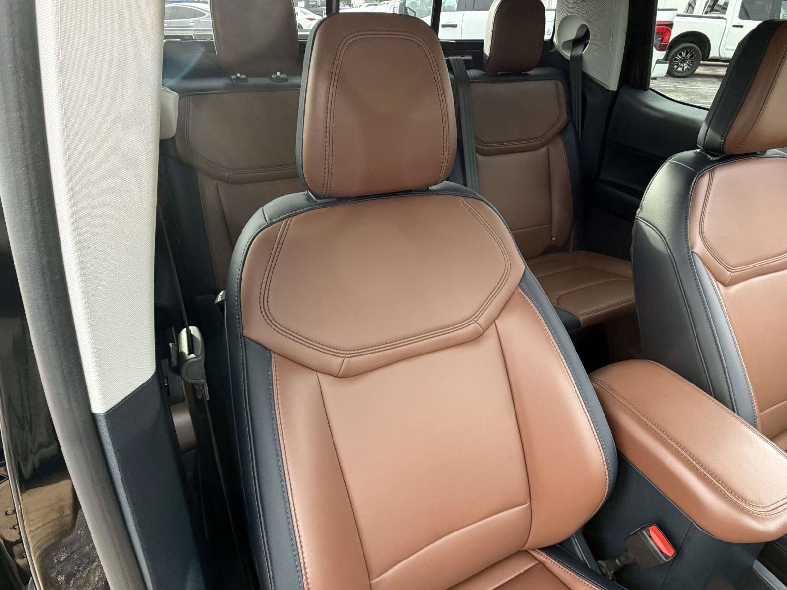 Used 2023 Ford Maverick Lariat w/ Lariat Luxury Package AWD/4WD image 29