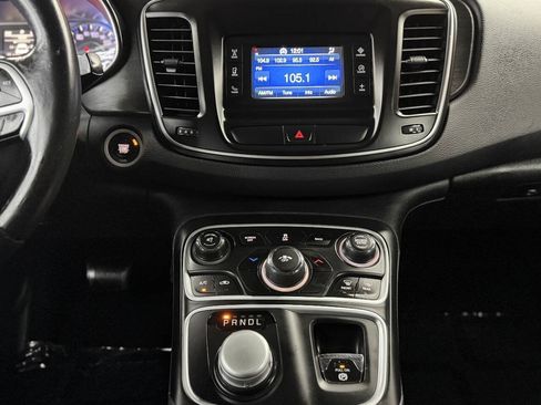 Used 2017 Chrysler 200 LX FWD image 8