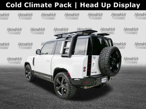Used 2023 Land Rover Defender 90 X-Dynamic SE AWD/4WD image 8