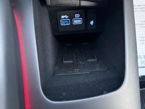 Used 2025 Genesis GV70 2.5T w/ Sport Prestige Package image 23