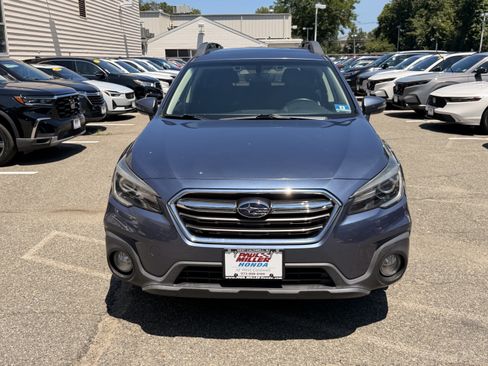 Used 2018 Subaru Outback 2.5i Limited AWD/4WD image 2