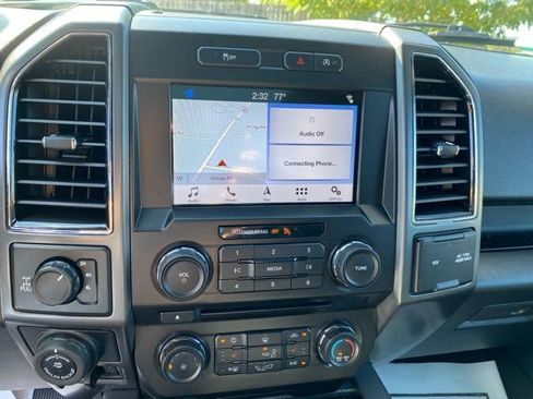 Used 2018 Ford F150 XLT w/ Equipment Group 302A Luxury image 16