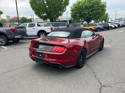 Used 2019 Ford Mustang GT Premium w/ GT Performance Package RWD image 4