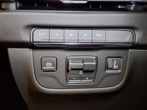 New 2026 Cadillac Escalade Sport image 17