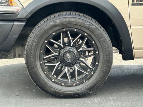 Used 2019 RAM 1500 Warlock w/ Electronics Group RWD image 23
