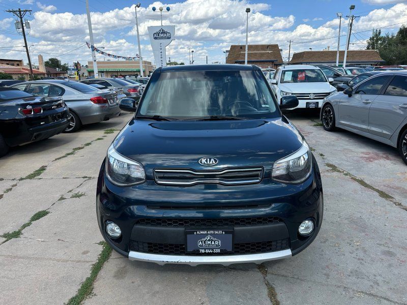 Used 2018 Kia Soul + FWD image 2