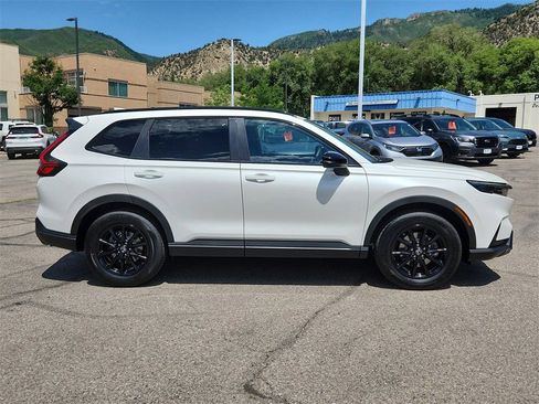 New 2026 Honda CR-V Sport image 2