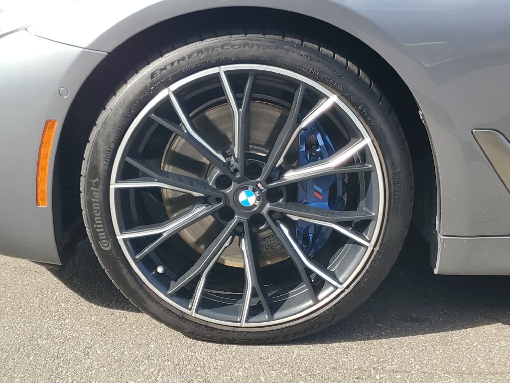 Used 2020 BMW M550i xDrive w/ Dynamic Handling Package AWD/4WD image 10