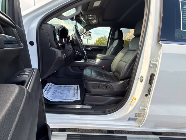 Used 2023 GMC Sierra 1500 SLT w/ SLT Premium Package AWD/4WD image 15