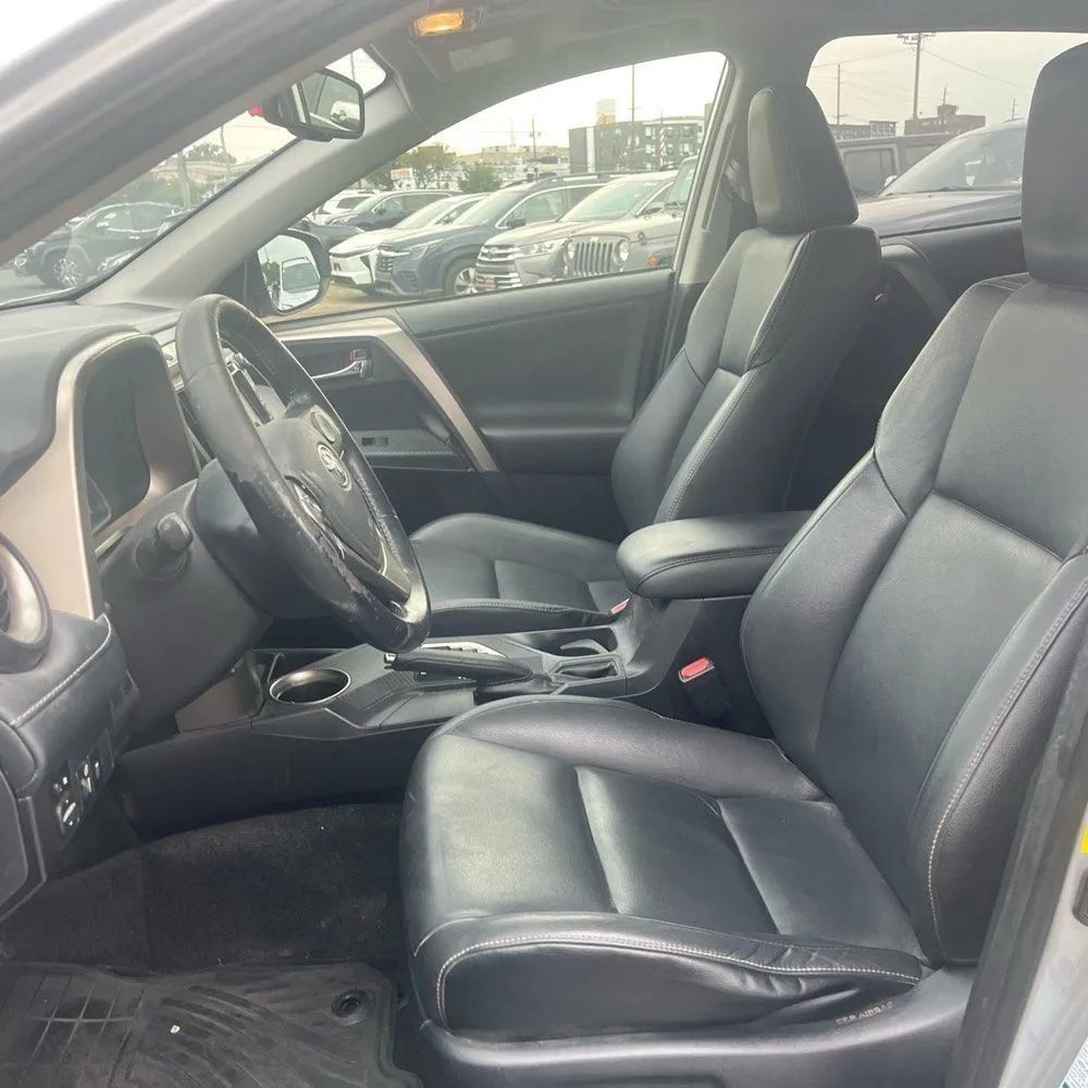 Used 2015 Toyota RAV4 Limited w/ Outdoor Package AWD/4WD image 22