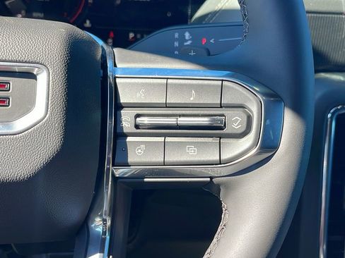 New 2026 GMC Yukon Elevation image 21