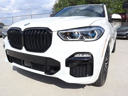 Used 2020 BMW X5 xDrive40i w/ M Sport Package AWD/4WD image 19