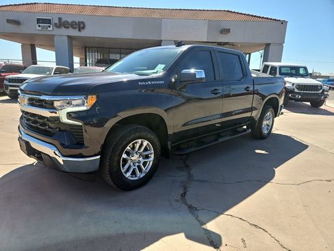 Used 2024 Chevrolet Silverado 1500 LT w/ Protection Package AWD/4WD image 1