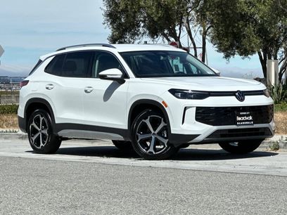 New 2026 Volkswagen Tiguan SE