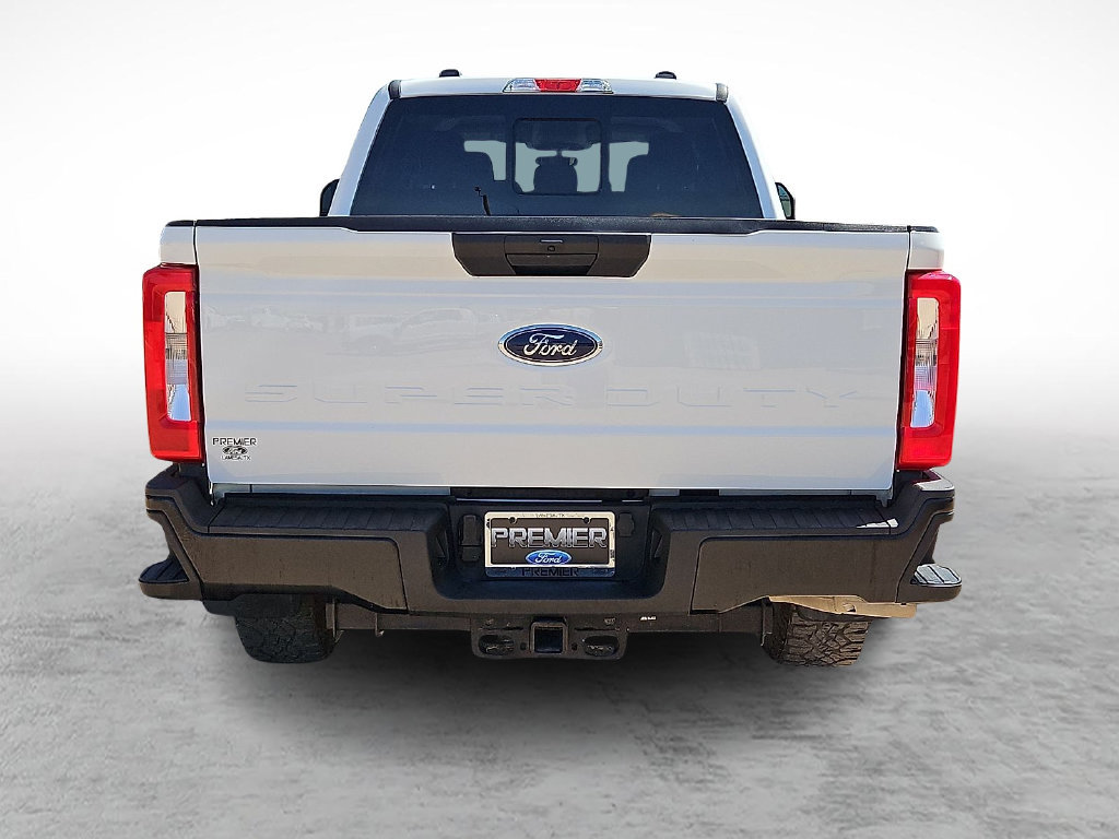 Used 2025 Ford F250 XL w/ XL Off-Road Package AWD/4WD image 9