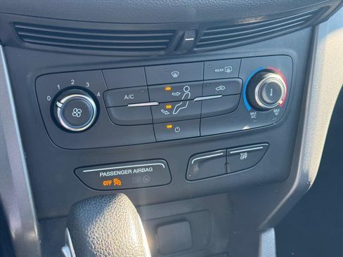 Used 2017 Ford Escape S image 20