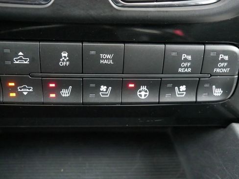 Used 2017 RAM 1500 Sport w/ Black Ram 1500 Sport Group image 26