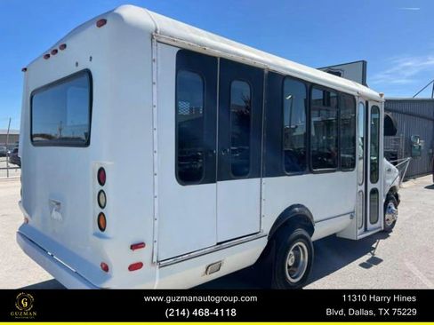 Used 2000 Ford E-350 and Econoline 350 Super Duty image 4